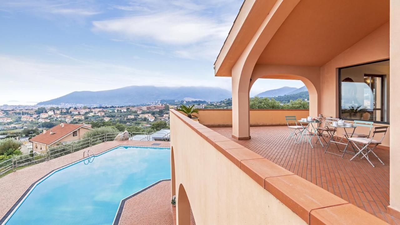 Villa Elda 6, Emma Villas Loano Εξωτερικό φωτογραφία